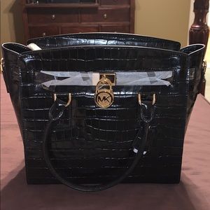Michael Kors Hamilton EW Satchel